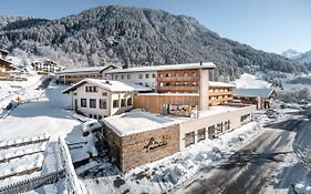 Silvretta Montafon Sporthotel 4*